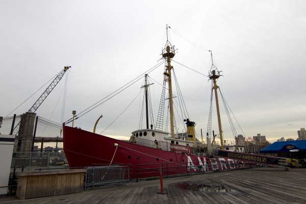 Feuerschiff Ambrose im Museumshafen New York